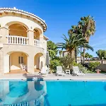 Villa Cucarres *