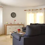 Cucarres Вилла *